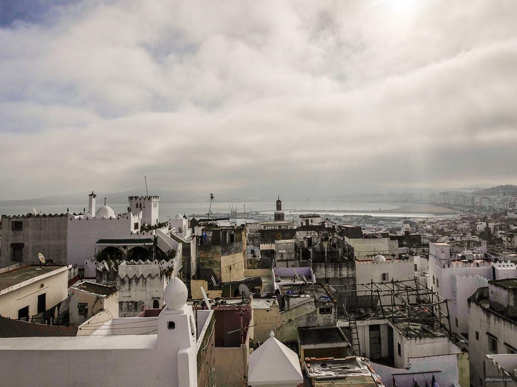 Albarnous Maison D'Hotes Tangier Exterior photo